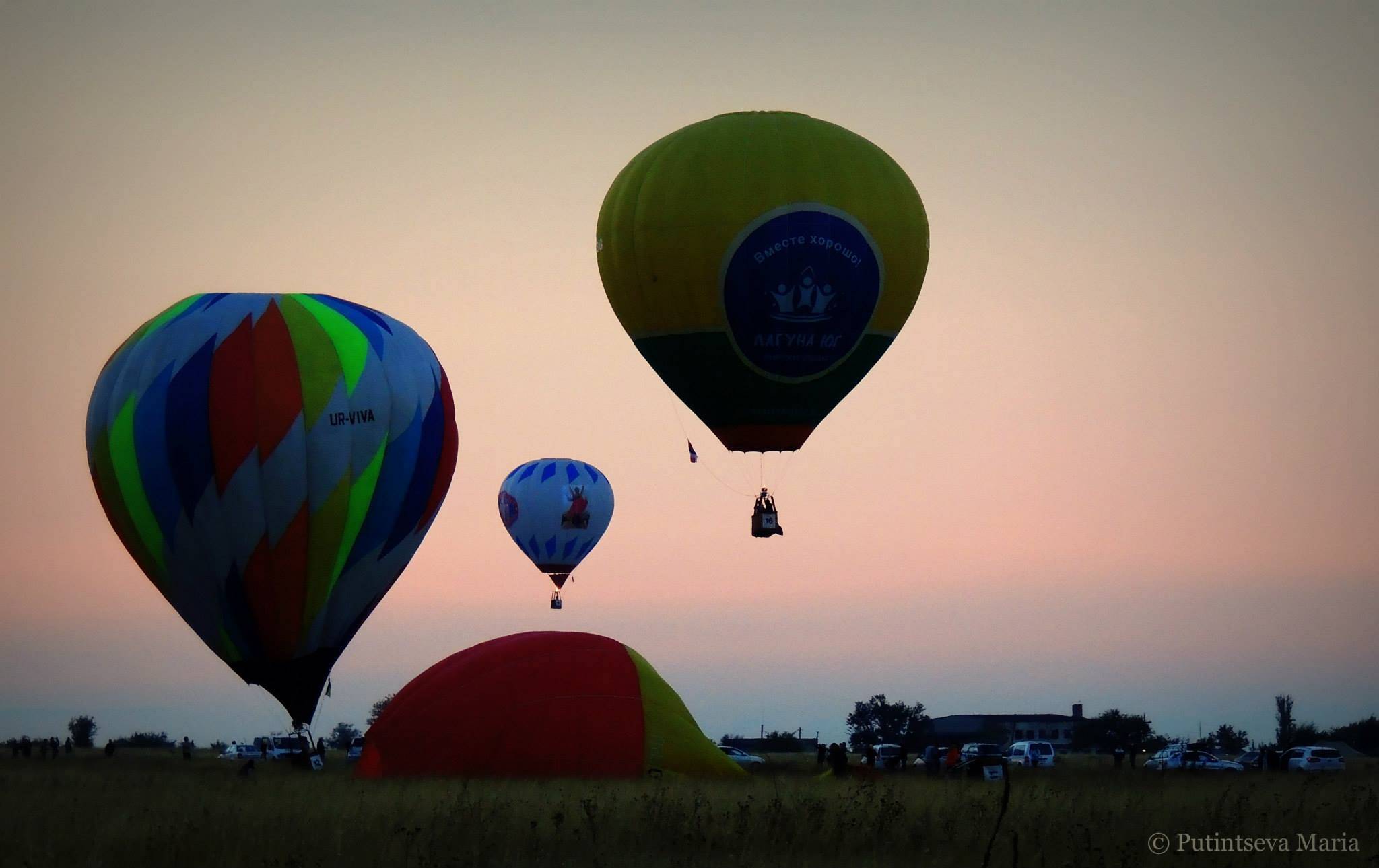 Лететь в кишинев. Полёт на воздушном шаре Молдова. Полет на воздушном шаре Аэронавт. Воздушный шар в Туле полетать. Феодосия воздушные шары.
